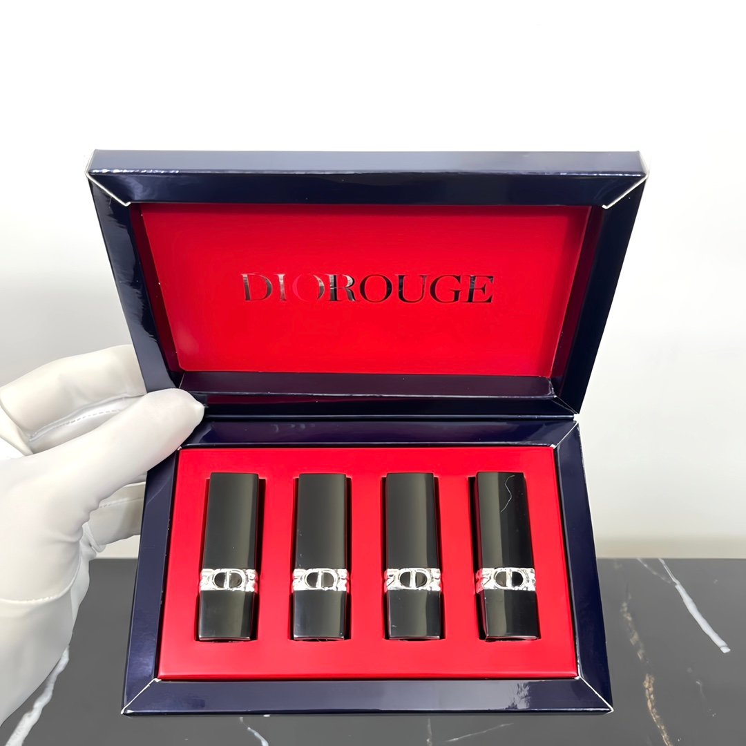 Dior Rouge Dior lipstick 4-piece set（999 velvet + 840 velvet + 720 velvet + 772 matte）